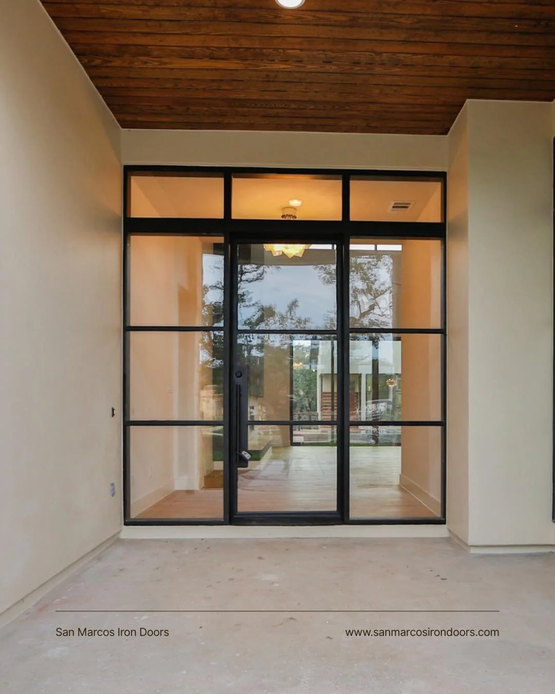 Framed to perfection. 

Clean grids, natural light, and a bold iron finish, this entry doesn&rsquo;t just welcome you in, it sets the tone for the entire home.

#IronDoors #ModernEntry #LuxuryLiving #SanMarcosIronDoors #HomeInspo