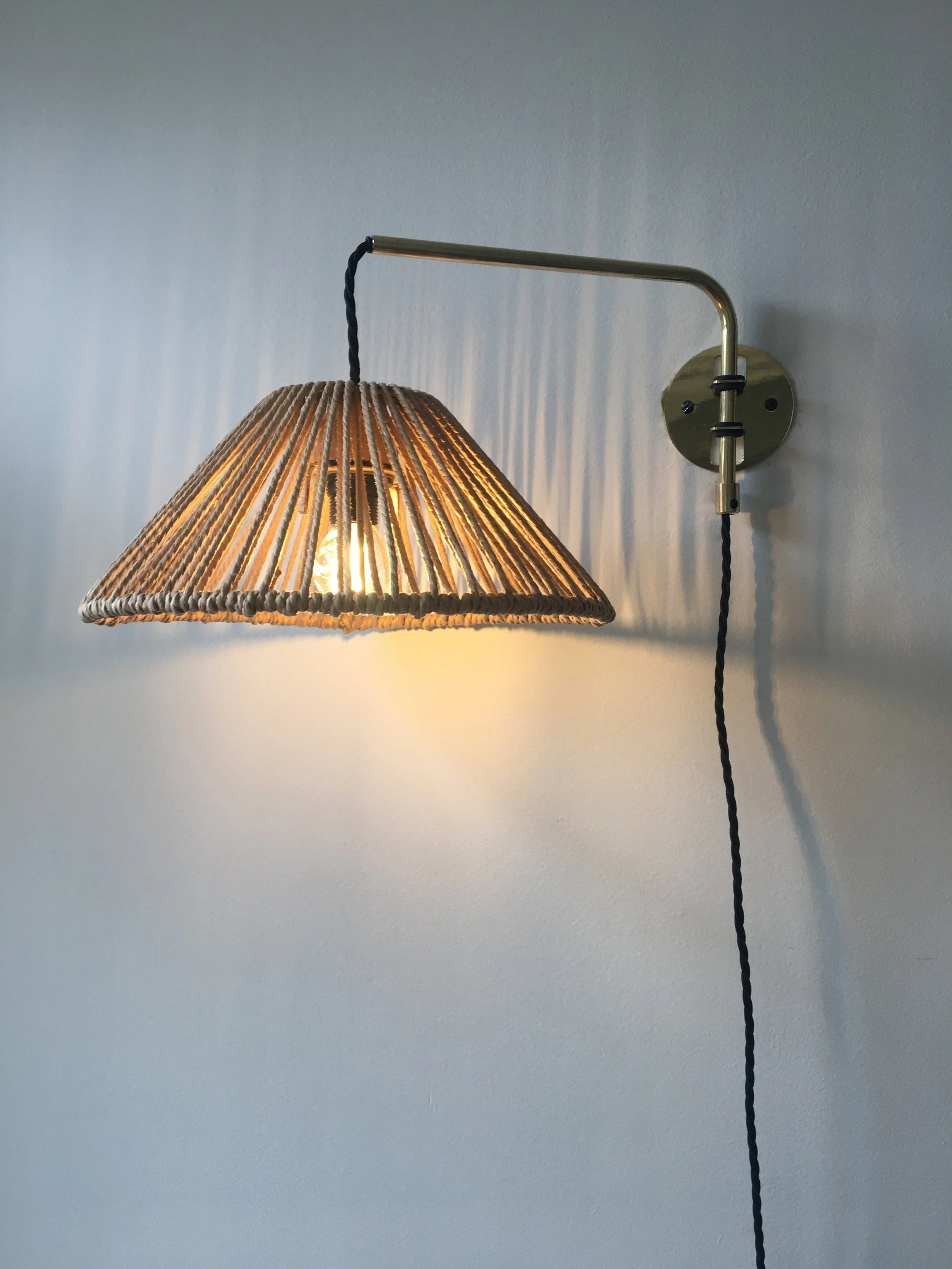 SMALL DANISH COOLIE ON NON CHASED ARM SMALL FLEX.jpg