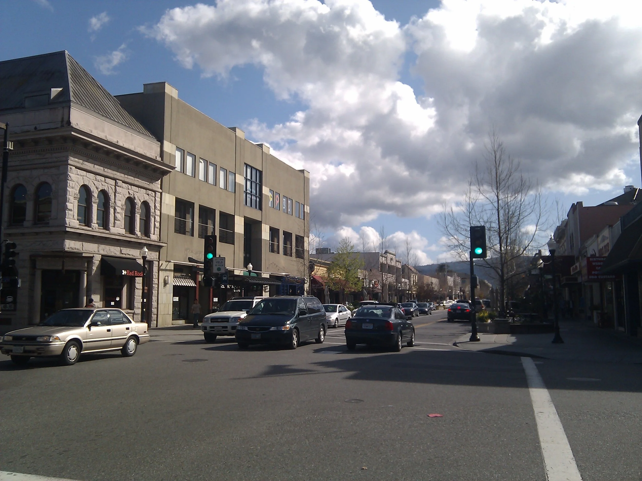 ☆ Towards “less is more” city governance: MV Libertarian critiques zoning/housing law