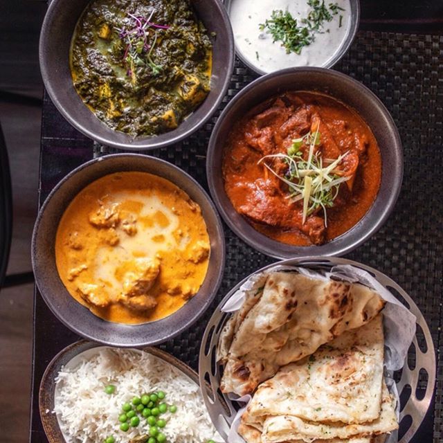 repost @cy_eats .......
&ldquo;All for me and naan for you&rdquo;! a Sunday night dinner worthy spread at #bhattiindiangrill
......
#indianfood #indianrestaurant #indainfoodnyc #naan #saagpaneer