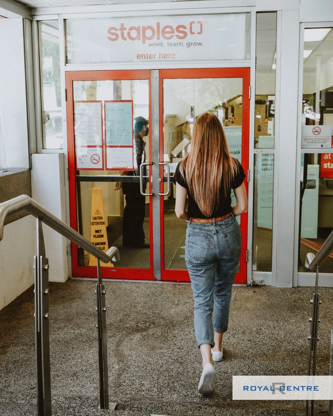 Back-to-school starts at Royal Centre! βοΈπββ 
β 
Whether you're heading into high school, college, or just love that fresh supply feeling—Staples at Royal Centre has everything you need to kick off the school year in style.ββ 
β 
ποΈ Stock up on p