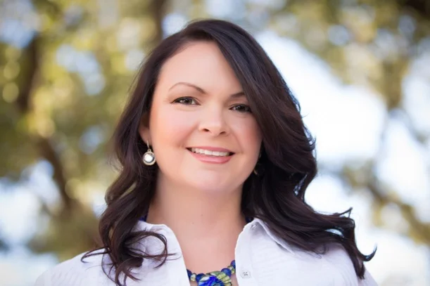 Cari Cabaniss, MA, LPC Intern (she, her, hers) Supervised by Sunny Lansdale, PhD, LPC-S