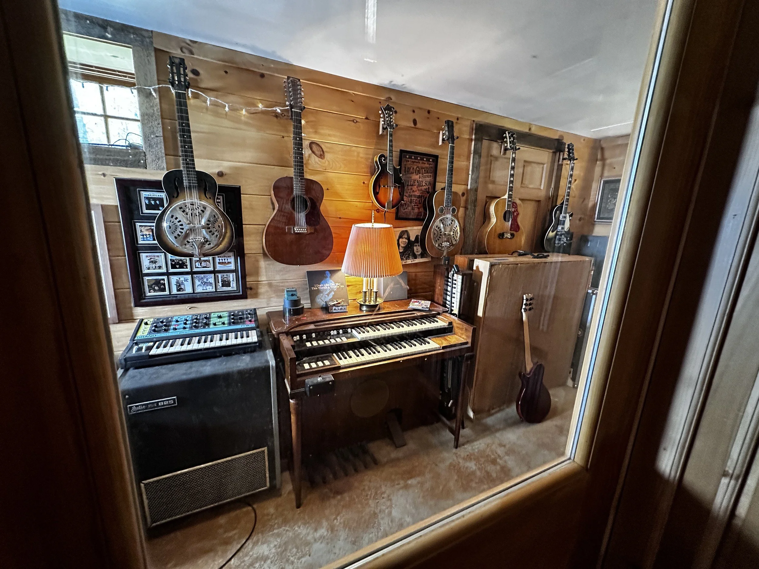 camp-irion-live-room-plain.jpg
