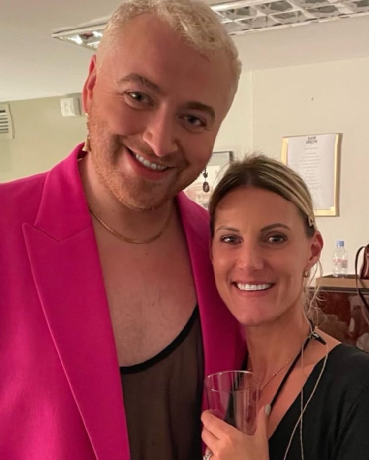 Celebrity vocal coach Valerie Morehouse with a client