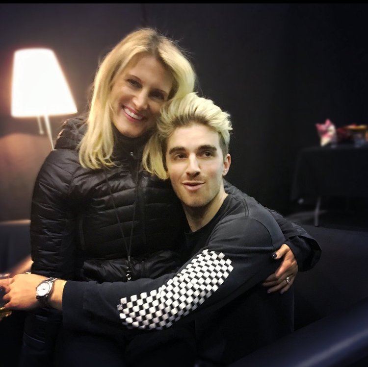 Celebrity vocal coach Valerie Morehouse with a client