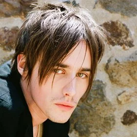 Reeve Carney