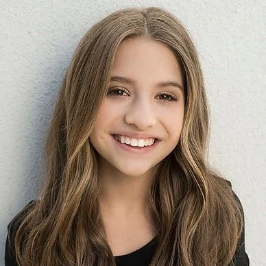 Valerie Morehouse celebrity vocal coach client Mackenzie Ziegler