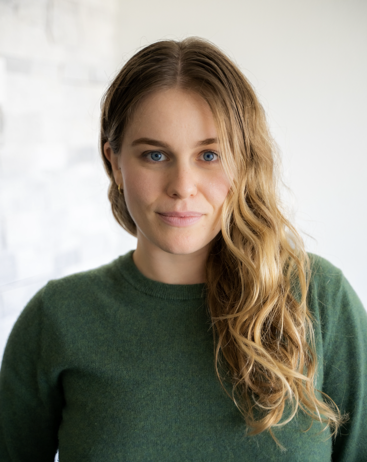 Lily Lewis, vocal, piano and songwriting coach at Morehouse Vocal Studio in Los Angeles