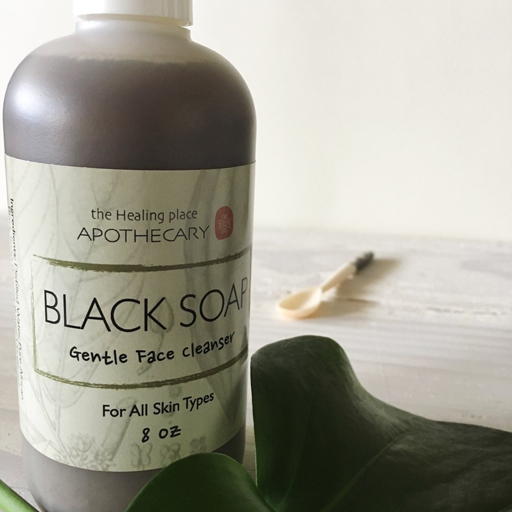 BLACK SOAP<strong>A natural face wash that gently & effectively cleanses the skin without harsh sufactants. Unscented. Sulfate & paraban free. For all skin types.</strong>