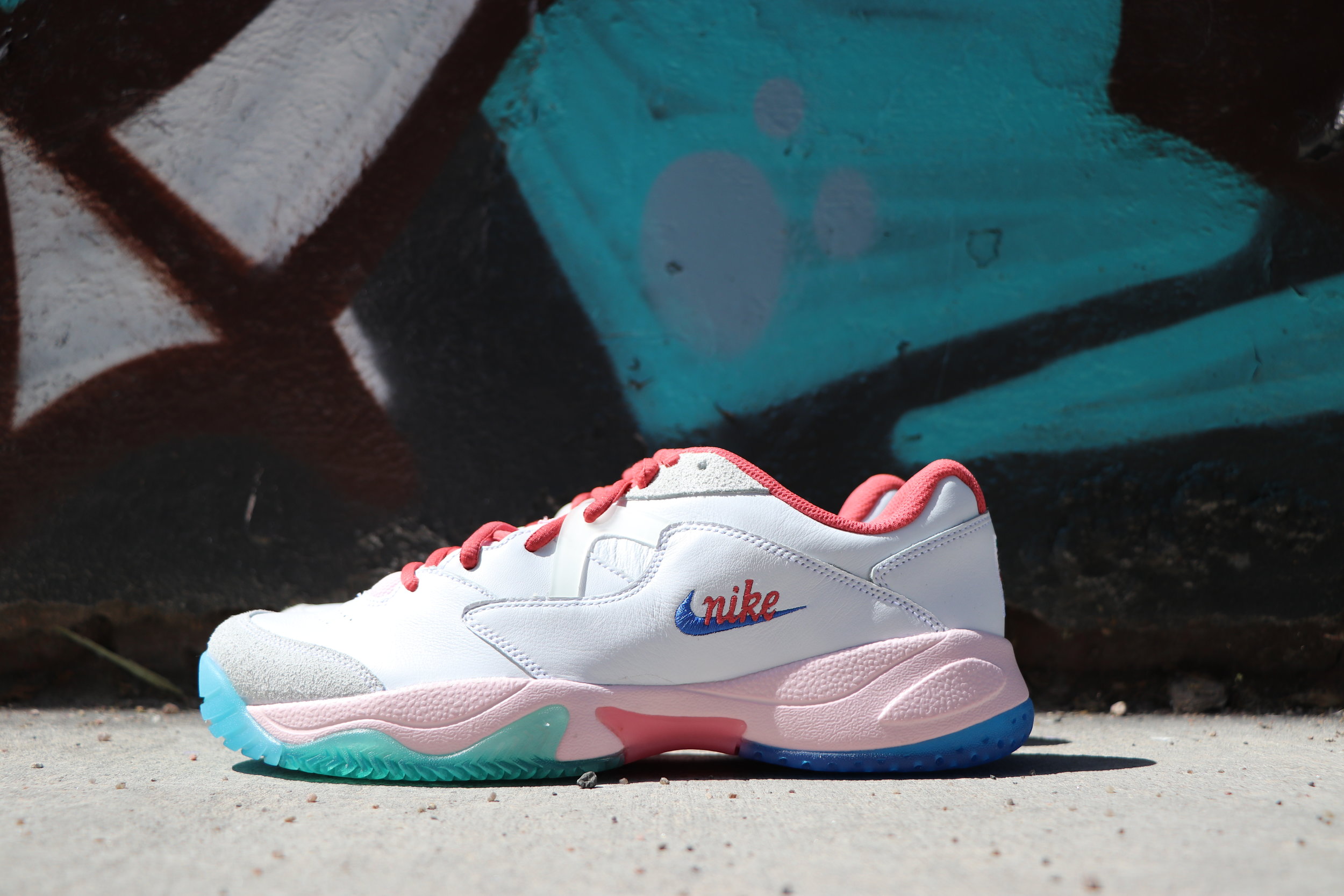 nike court lite 2 pink