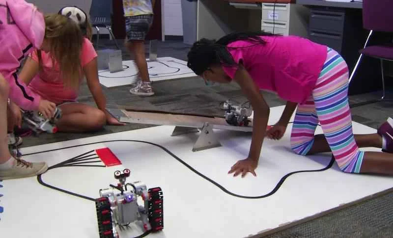 lego-robotics-for-web.jpg