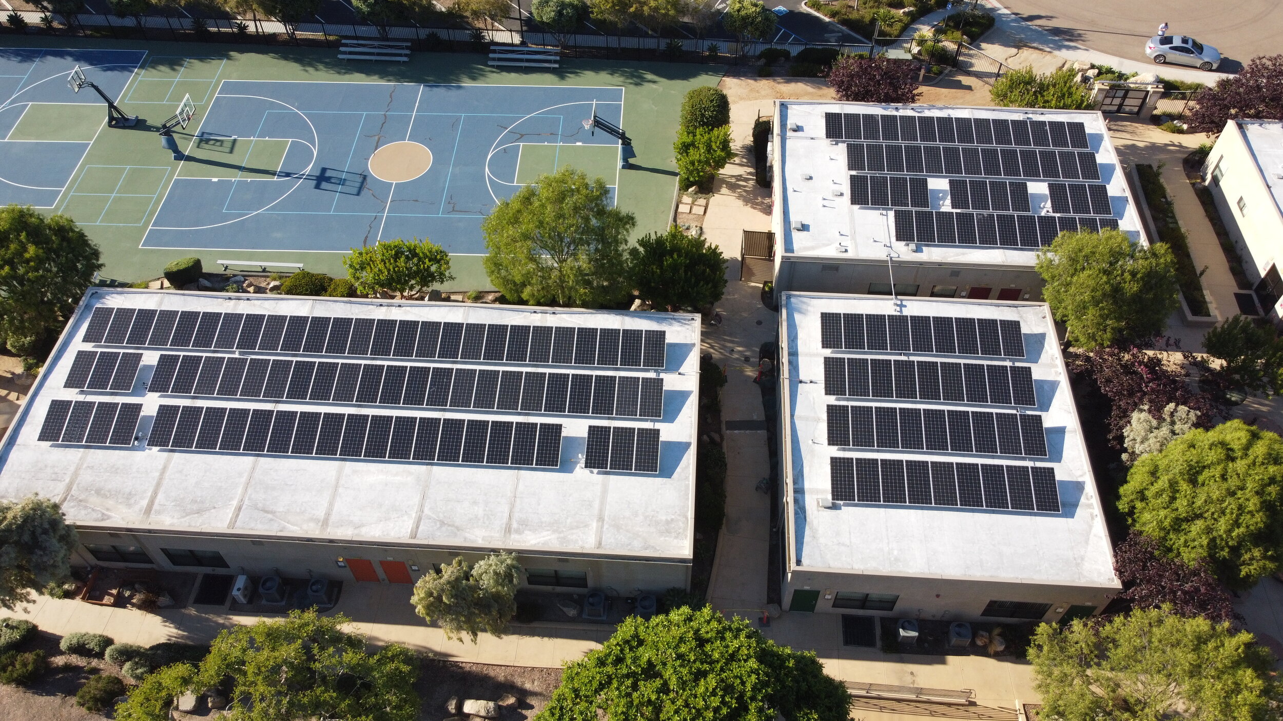 60 kW system - The Children's School in La Jolla