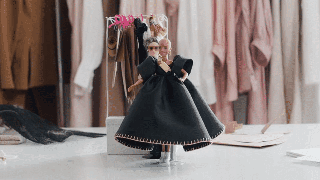 Barbie x Karen Walker-low.gif