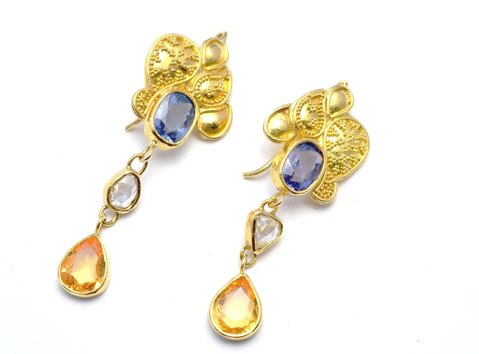 22k gold sapphire and diamond earrings