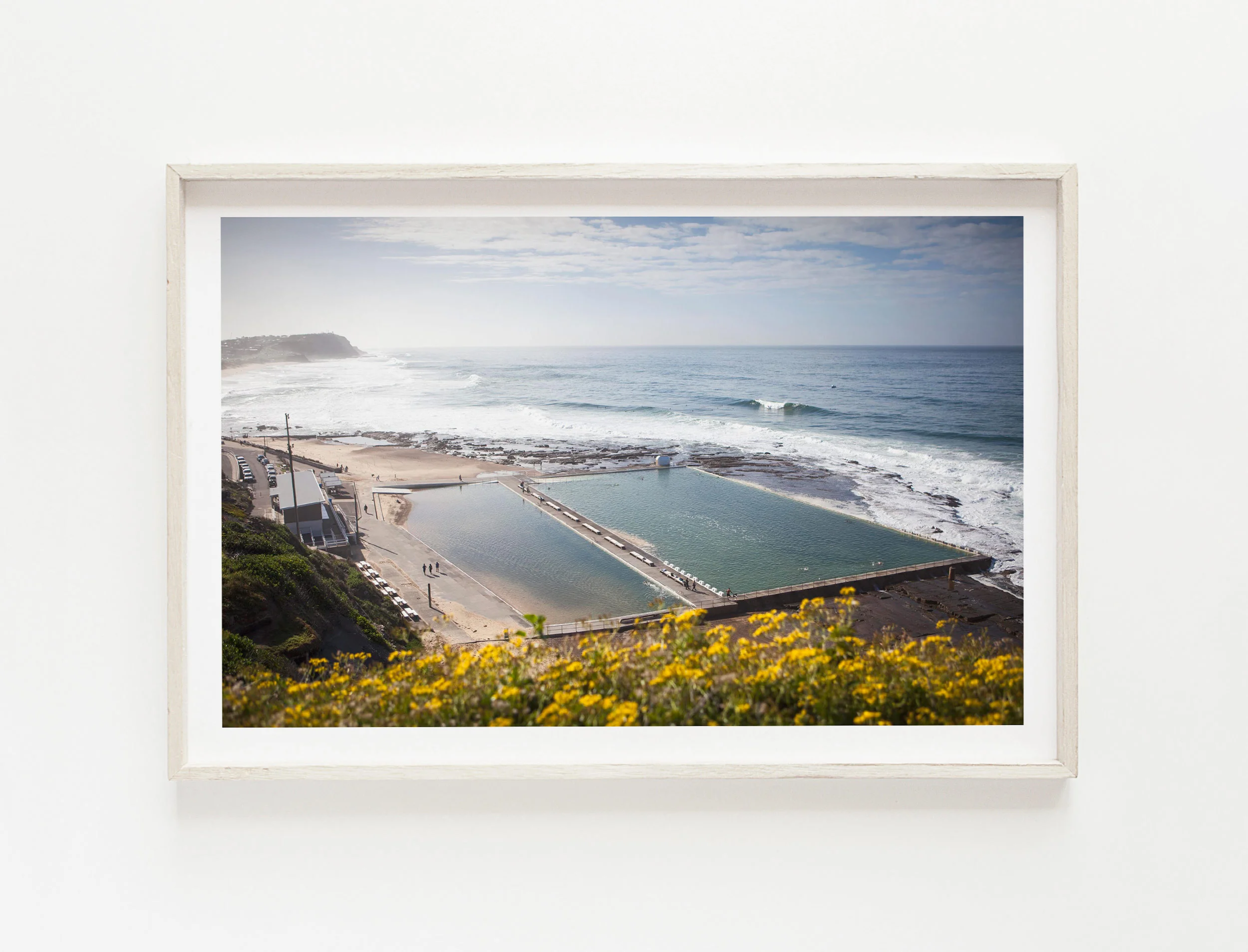 Merewether-framemockp.jpg