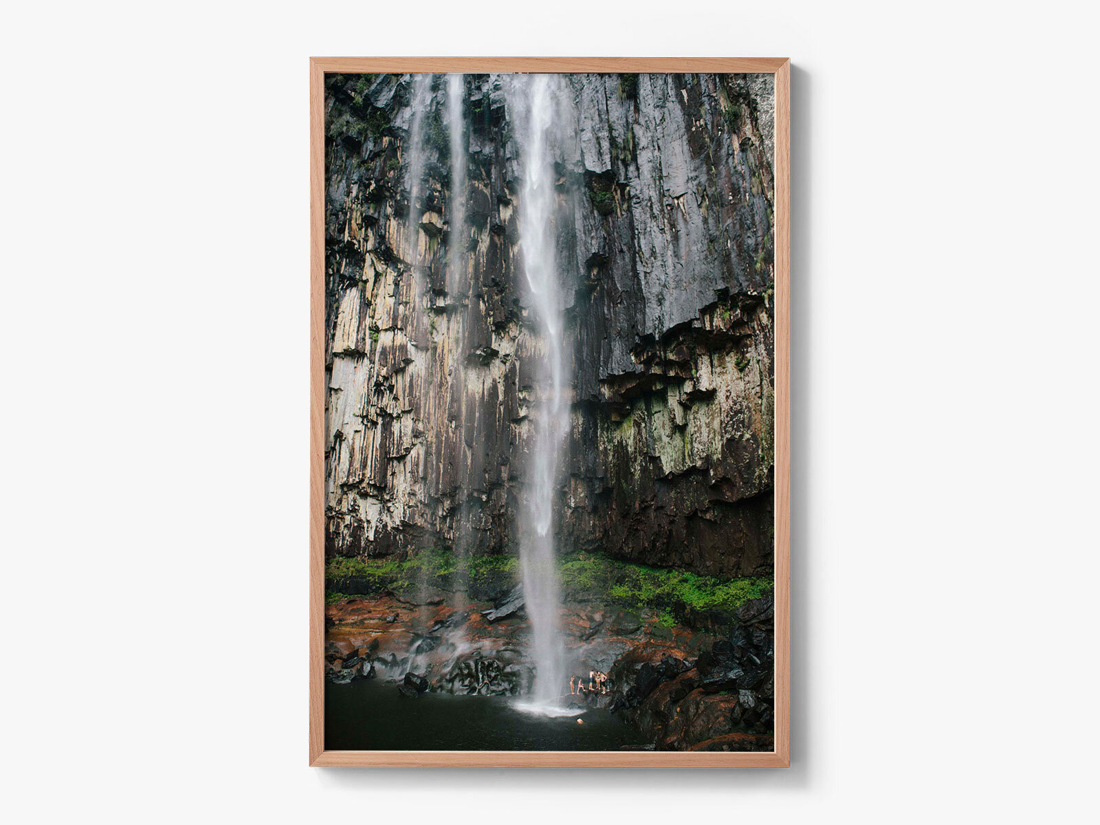Minyon_Falls_vertical-natural.jpg