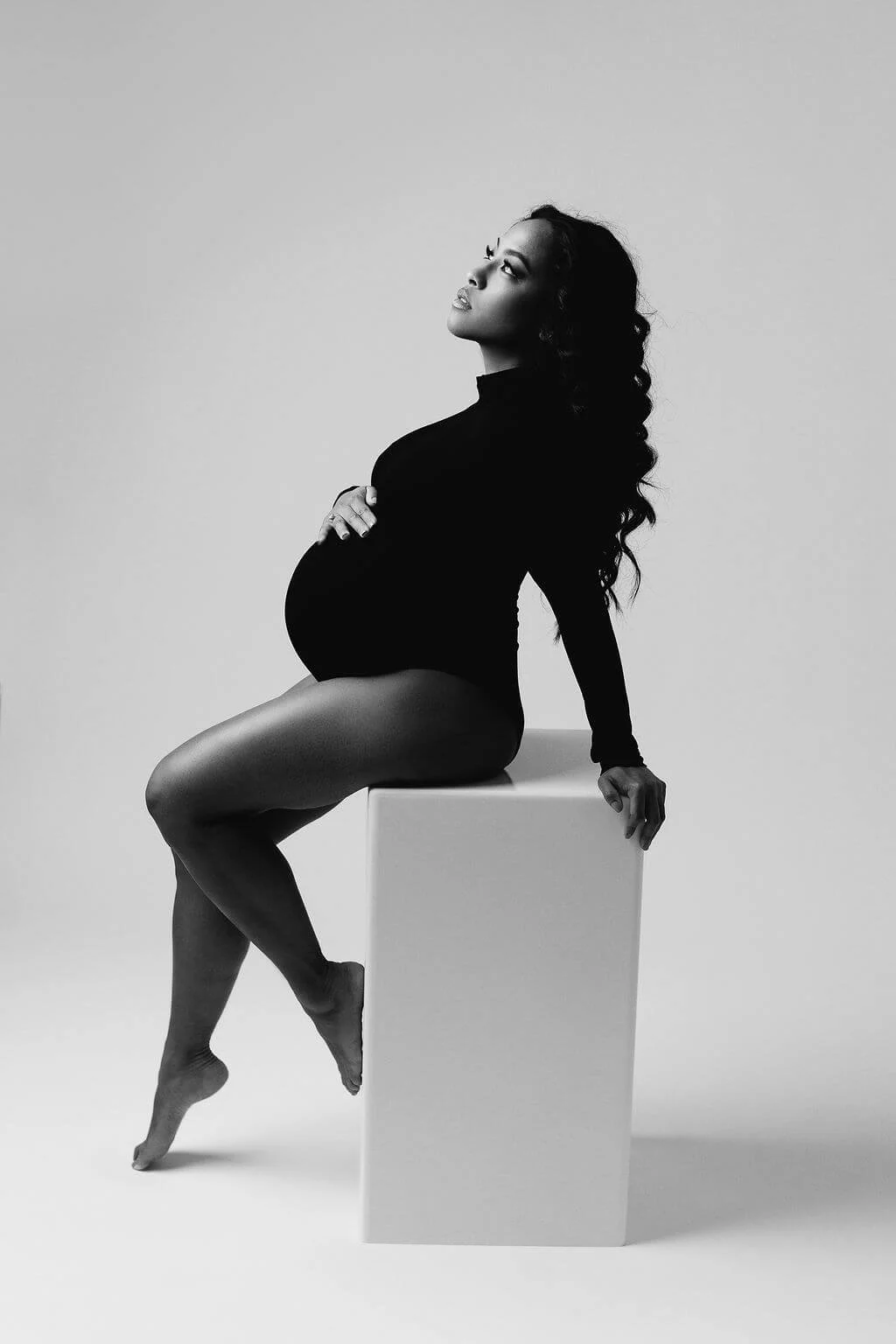 Studio Maternity Shoot vs. Outdoor Maternity Photos