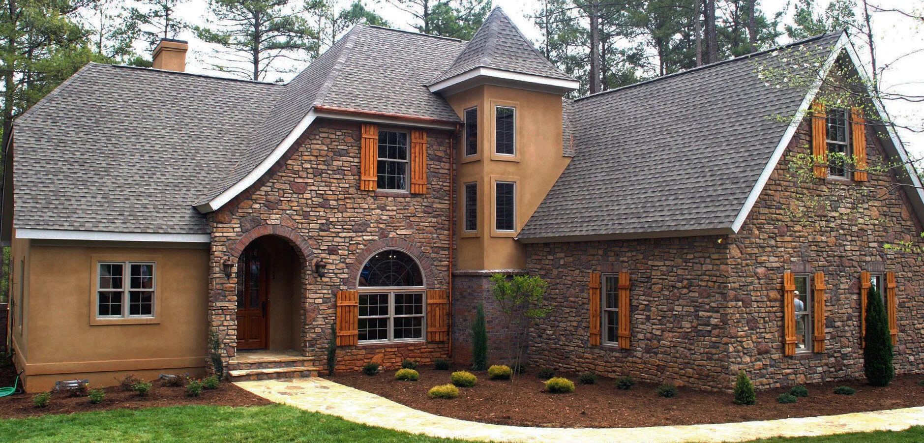 713-Island-Pine-Drive-adjusted.jpg