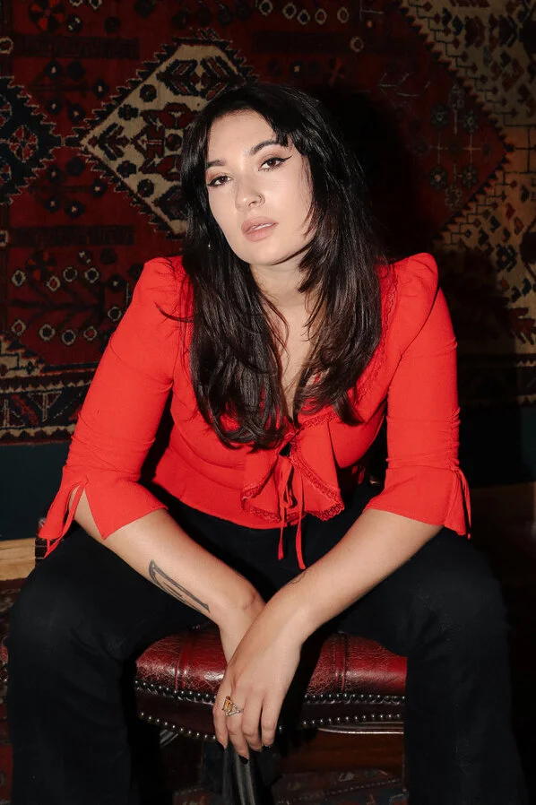 OZ |Soho Singer-Songwriter - We Talk ‘Money’ From Her Upcoming EP  