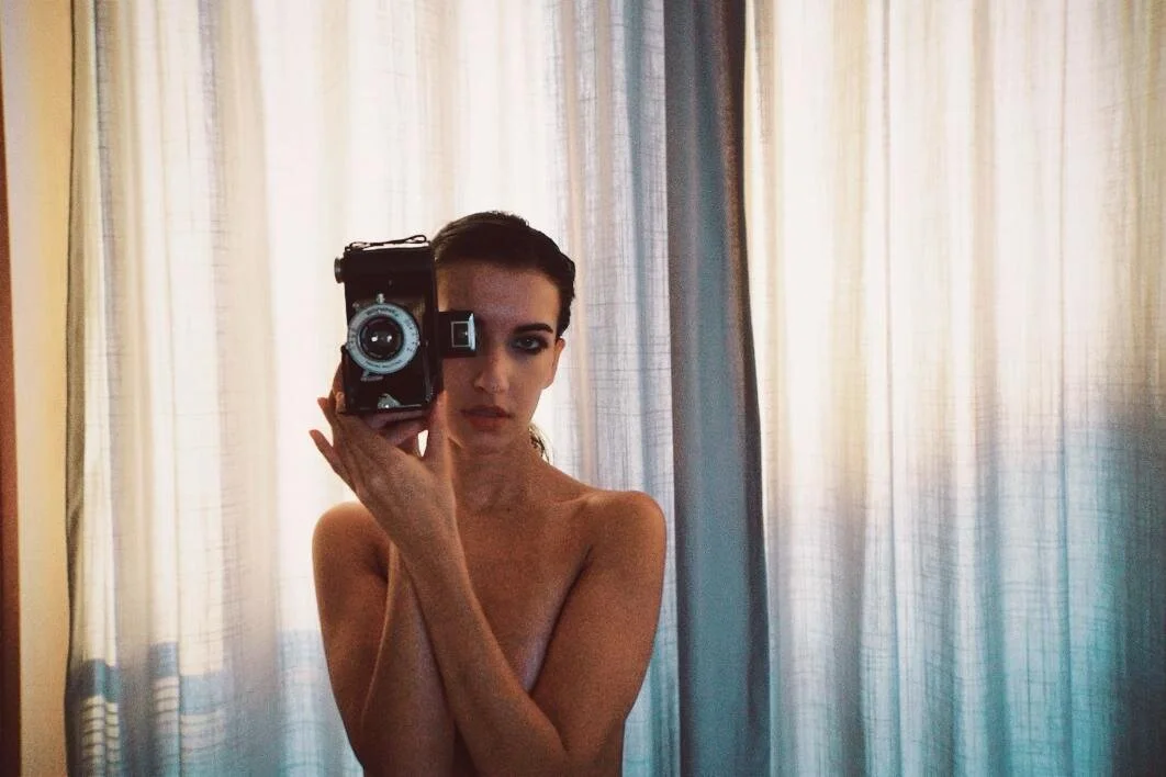 We Chat with | ANNA STRAKER | About Her New Single ‘GOOD DAYS, BAD DAYS’ |FT | GABRIELLE APLIN | We Talk Music and  Moving on