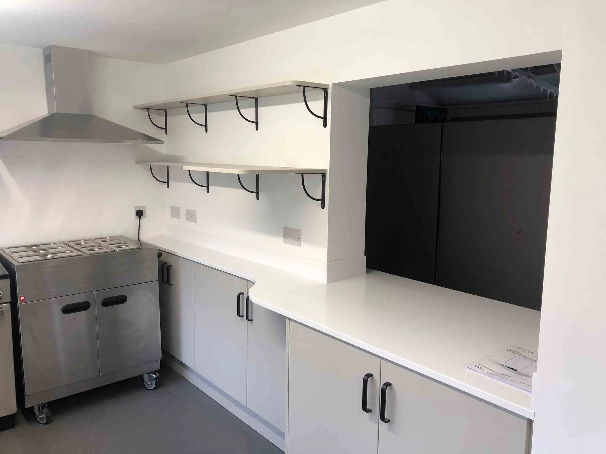 Kitchen 03.jpg