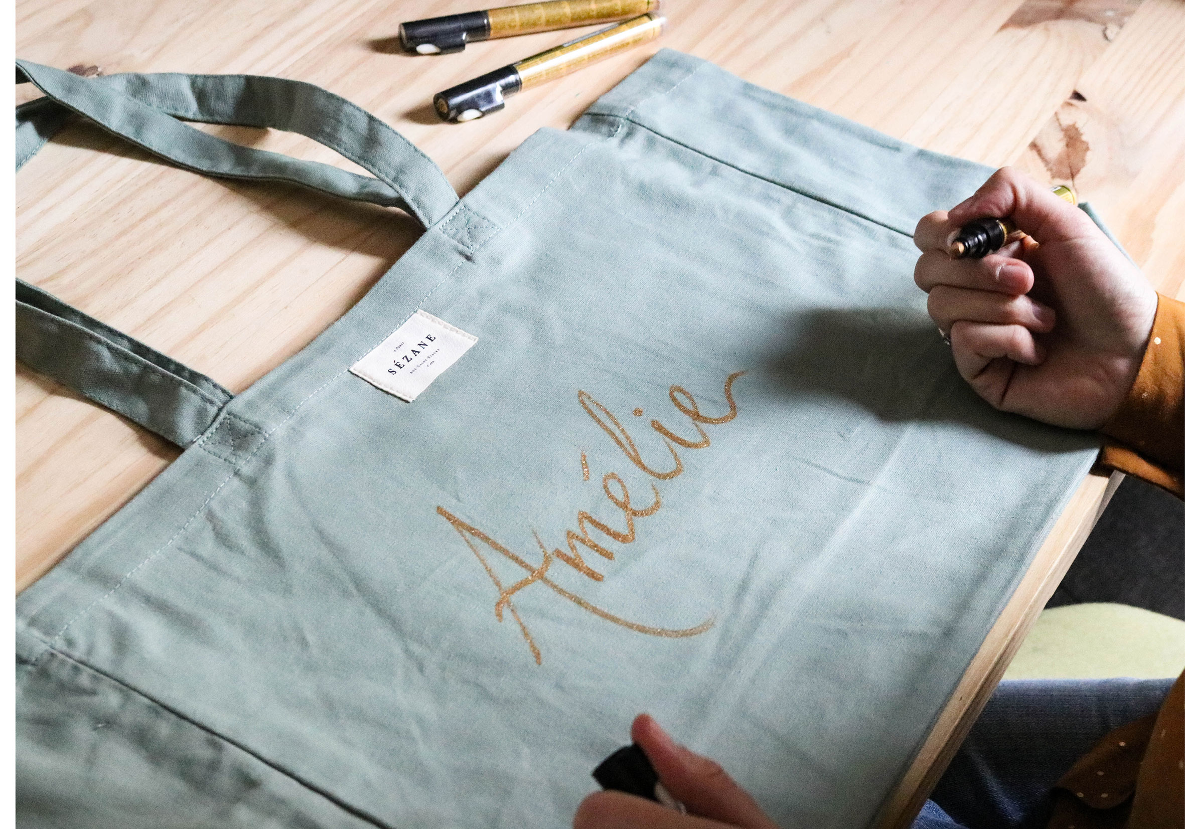 Ralanto-Studio_Ateliers_Calligraphie-evenement-tote-bag.jpg