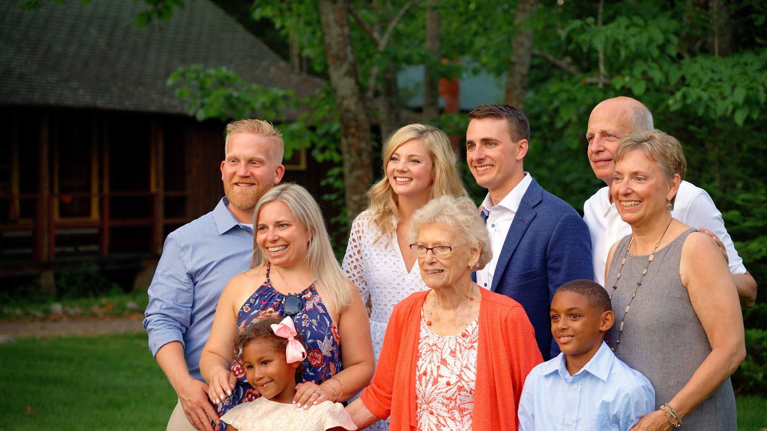 Family photo session at rehearsal dinner