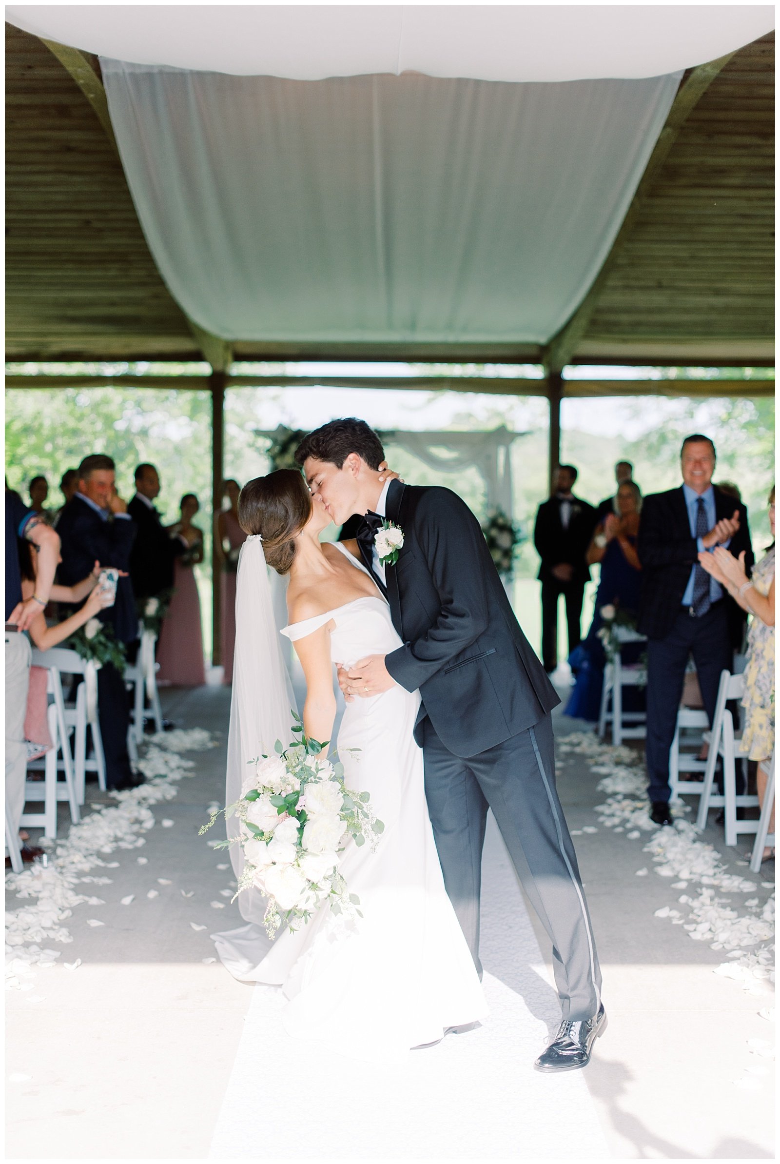 Haley-Brad-Grand-Geneva-Wedding-Lake-Geneva-Wisconsin-Wedding-Photographer-Meghan-Lee-Harris-Photography_0065.jpg