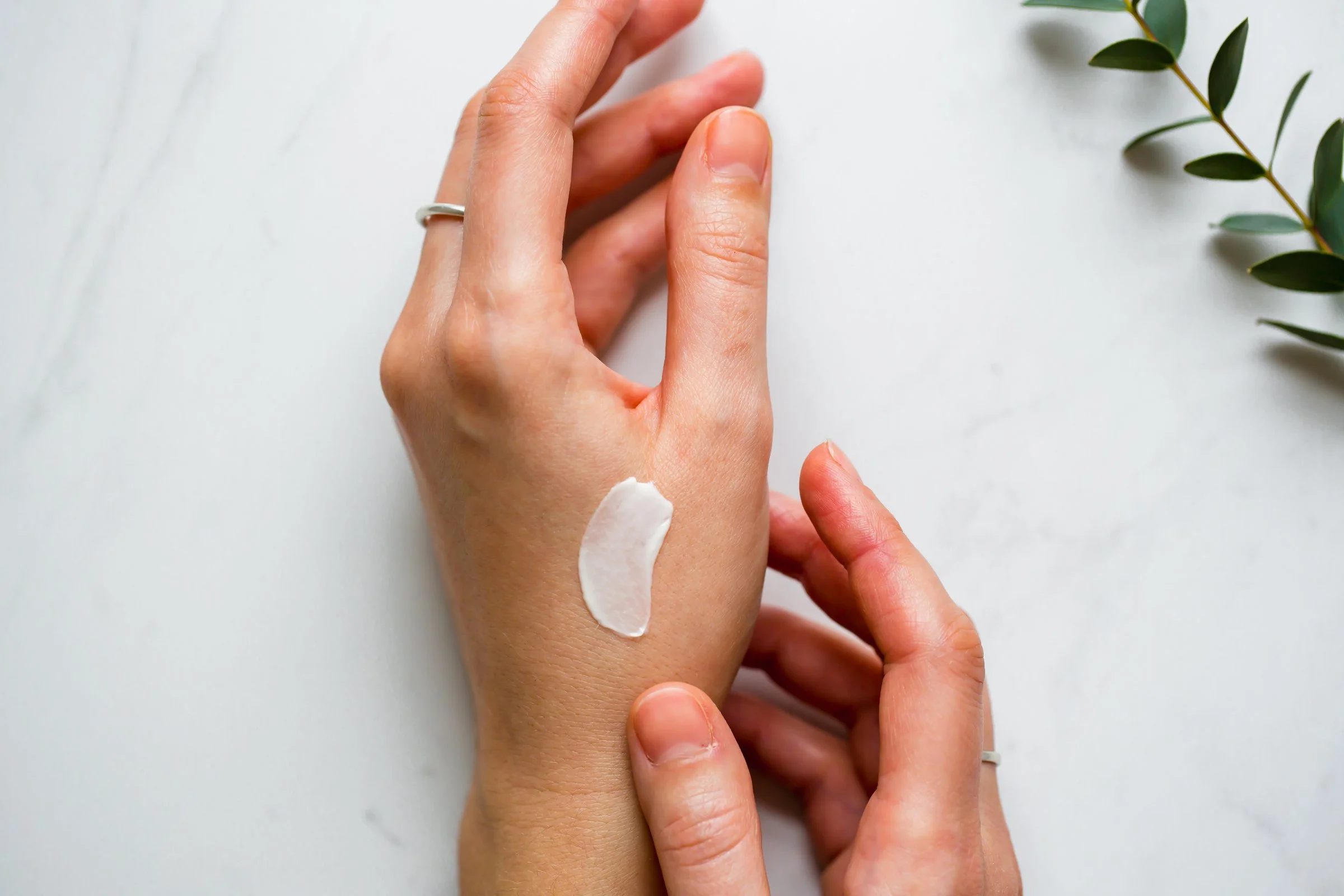 Cream_Lifstyle_2_2400x.jpg
