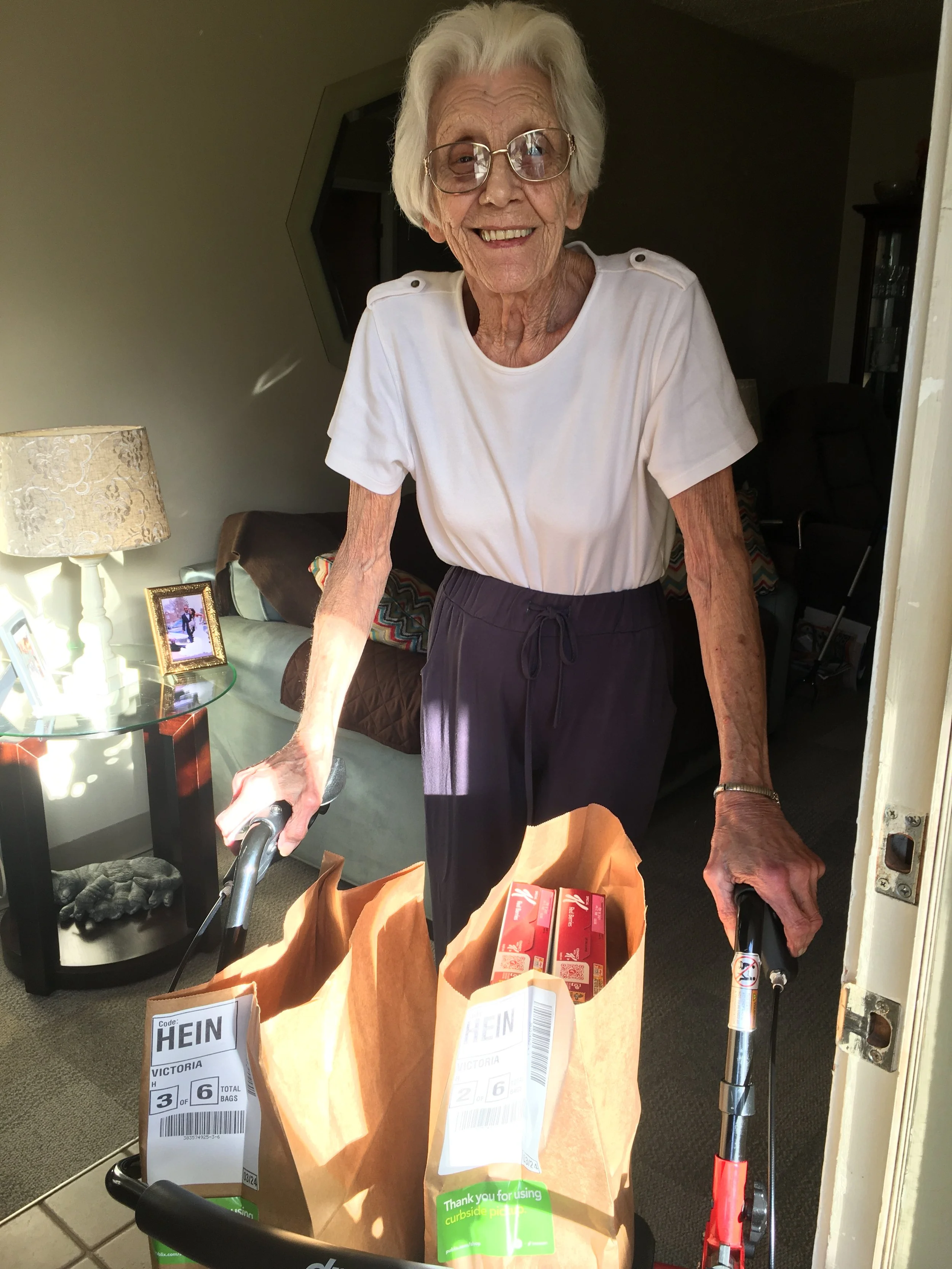 OGrocery Photo 2020 Ms. Gloria.JPG