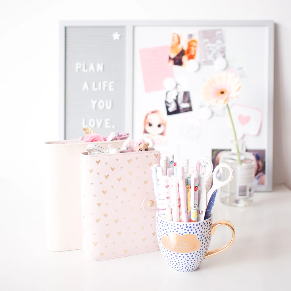 Stationery_on my desk-1.jpg