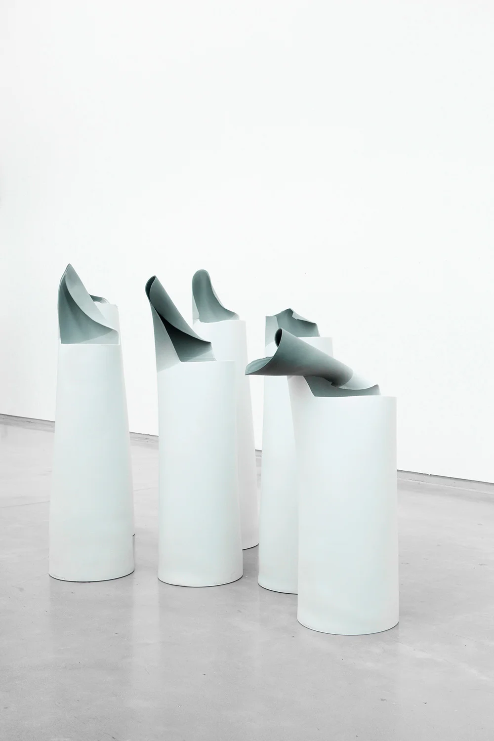 Piet Stockmans vases 130cm_LR.jpg