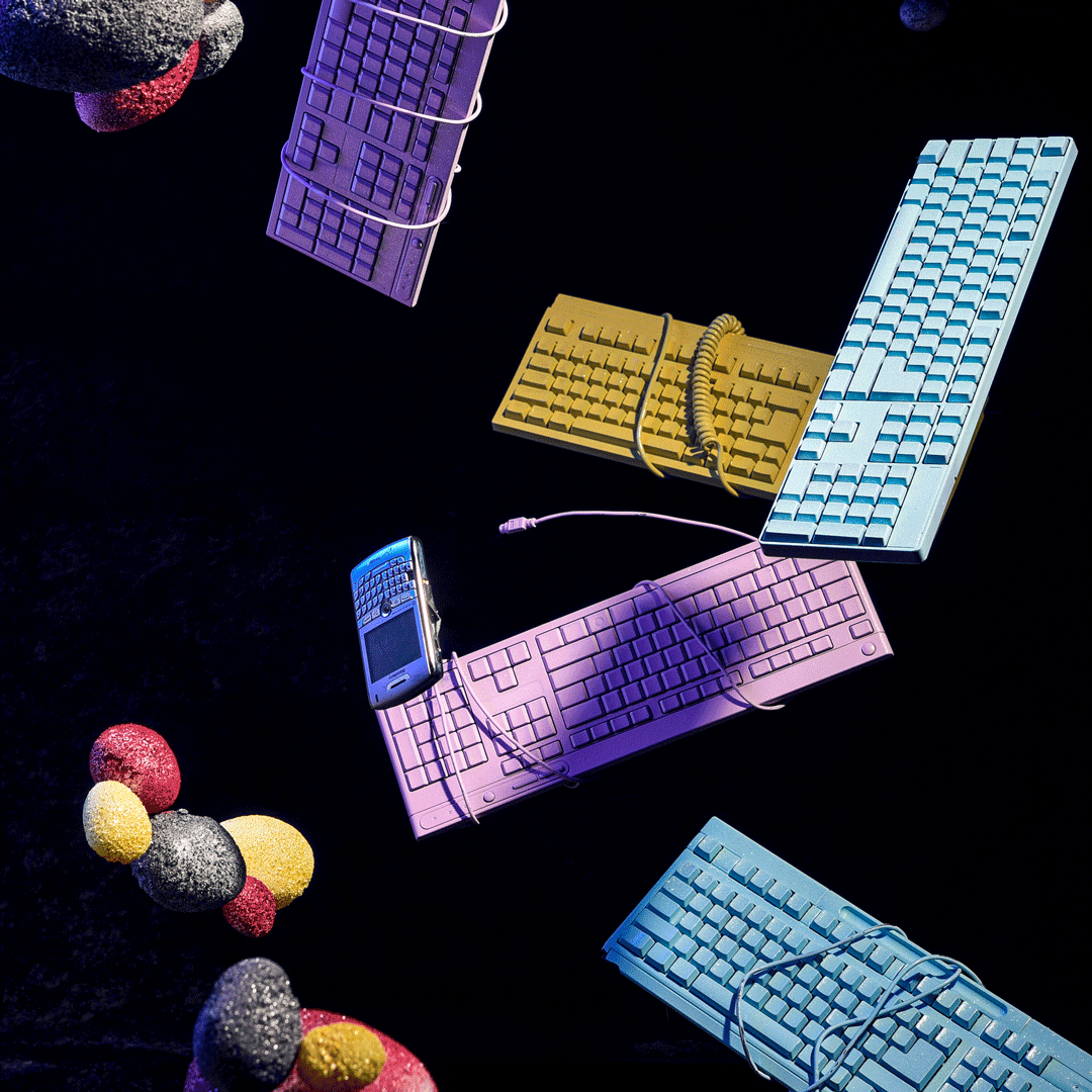 McCallumDylan_3DGif_Blackberry_02_Composite.gif