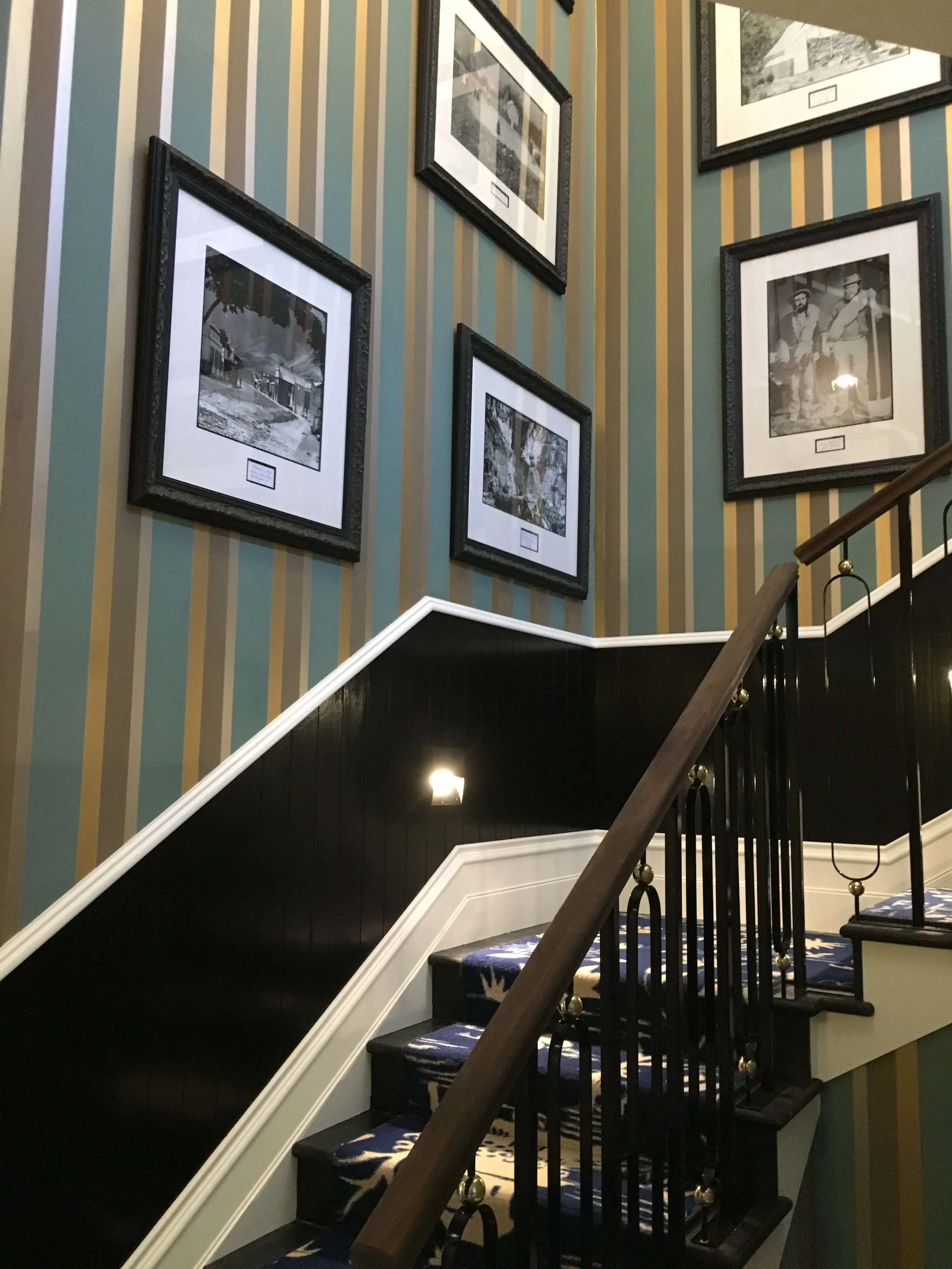 Hulbert House Stairway.JPG