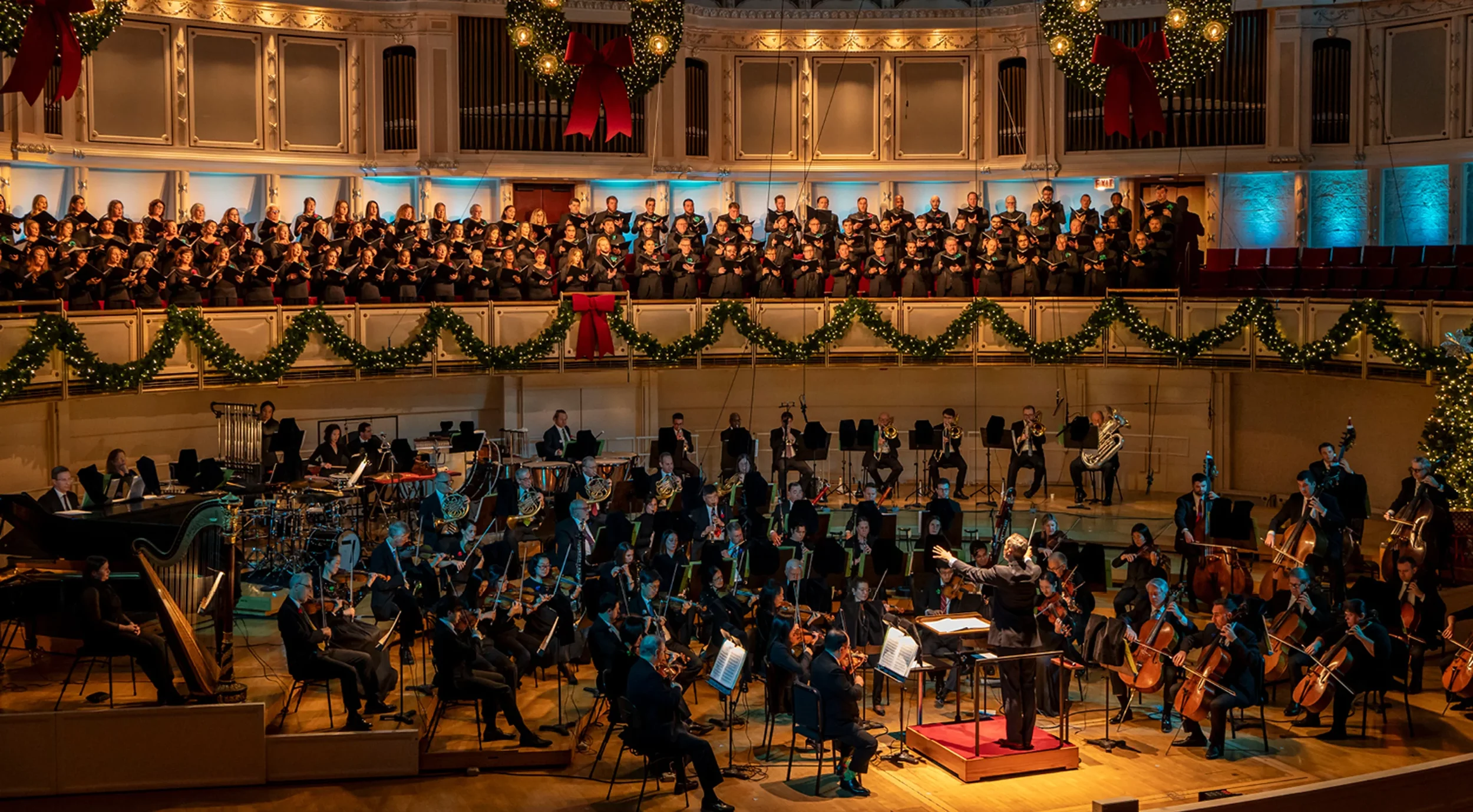 CSO: Merry, Merry Chicago!