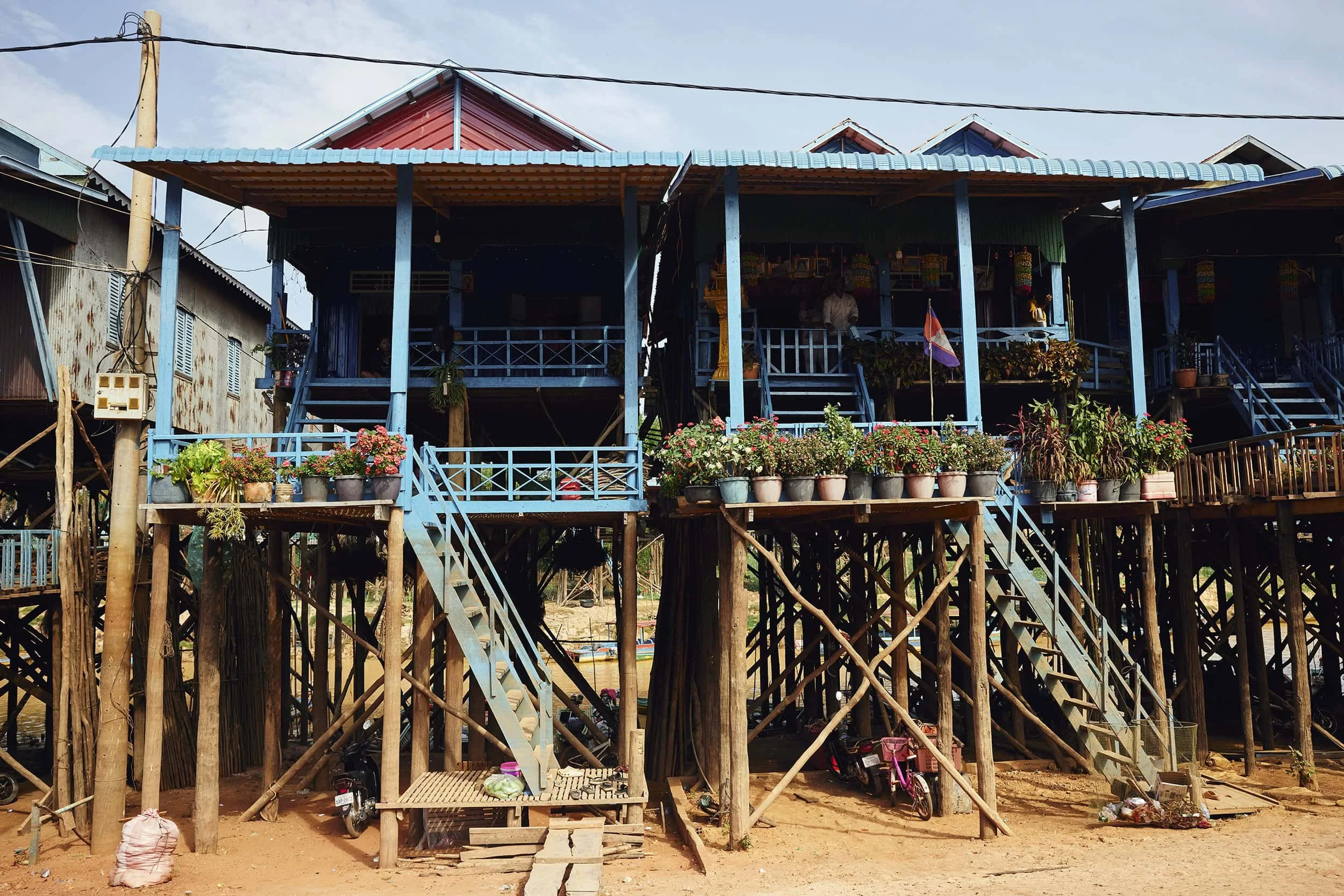 kampong-phluk-cambodia-wedding-portrait-01.jpg