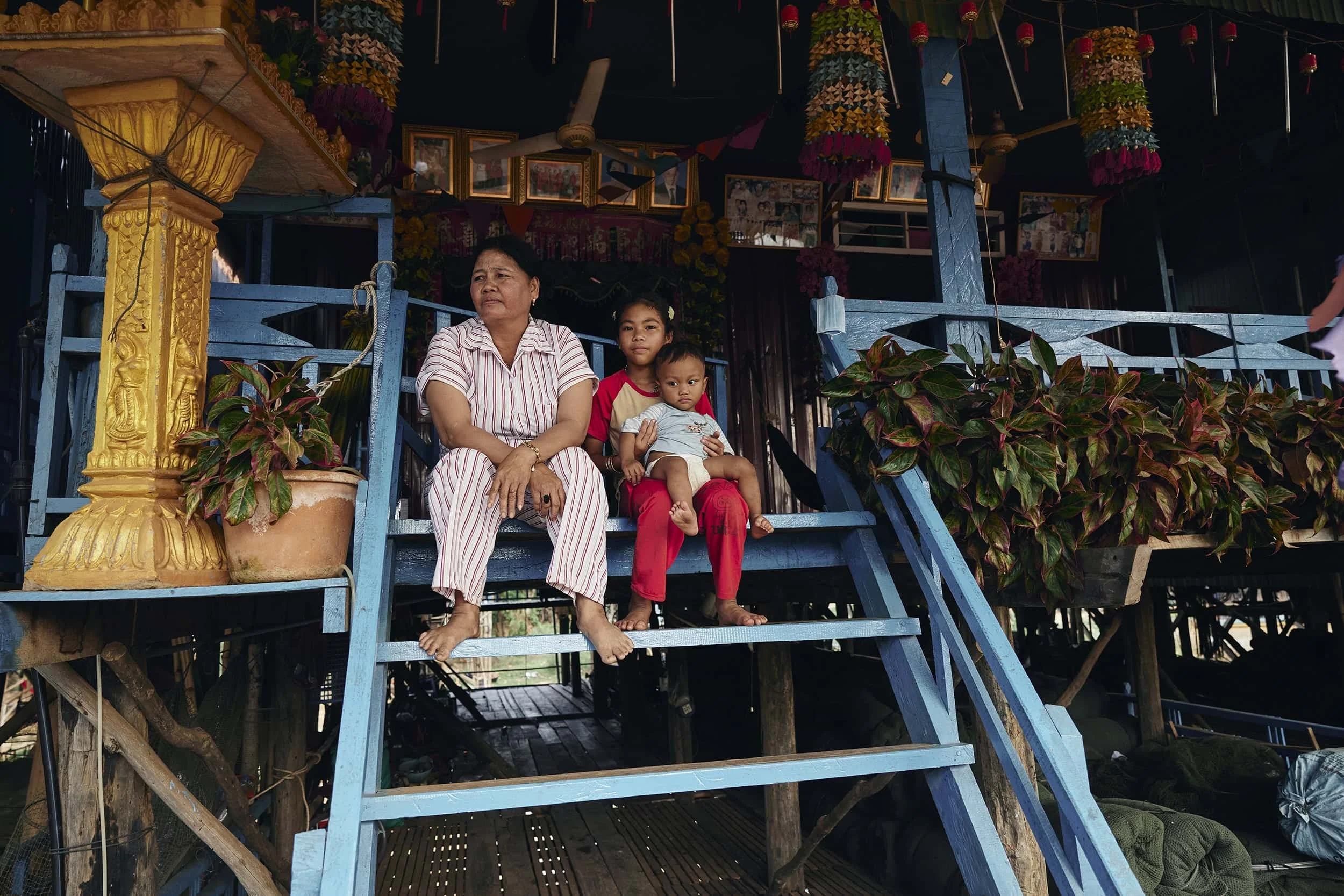 kampong-phluk-cambodia-wedding-portrait-14.jpg