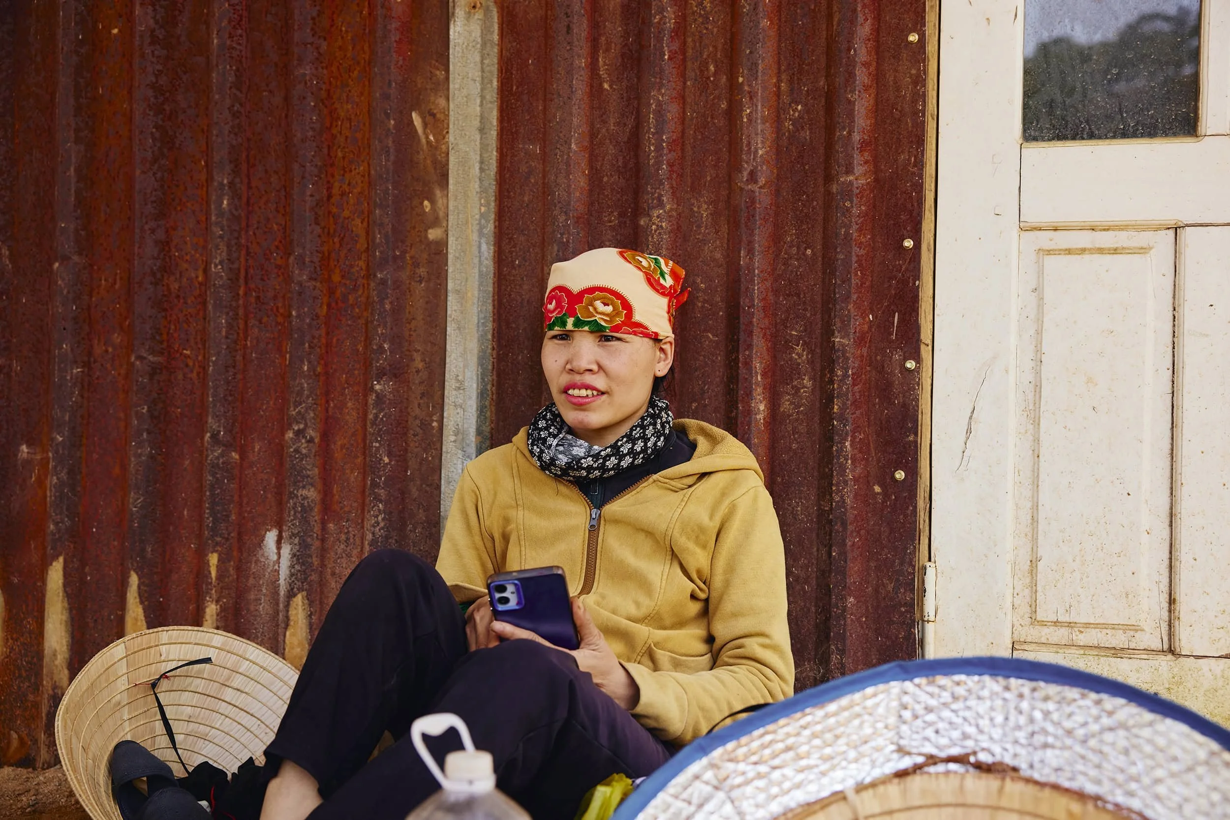 dalat-vietnam-flower-grower-portrait-04.JPG