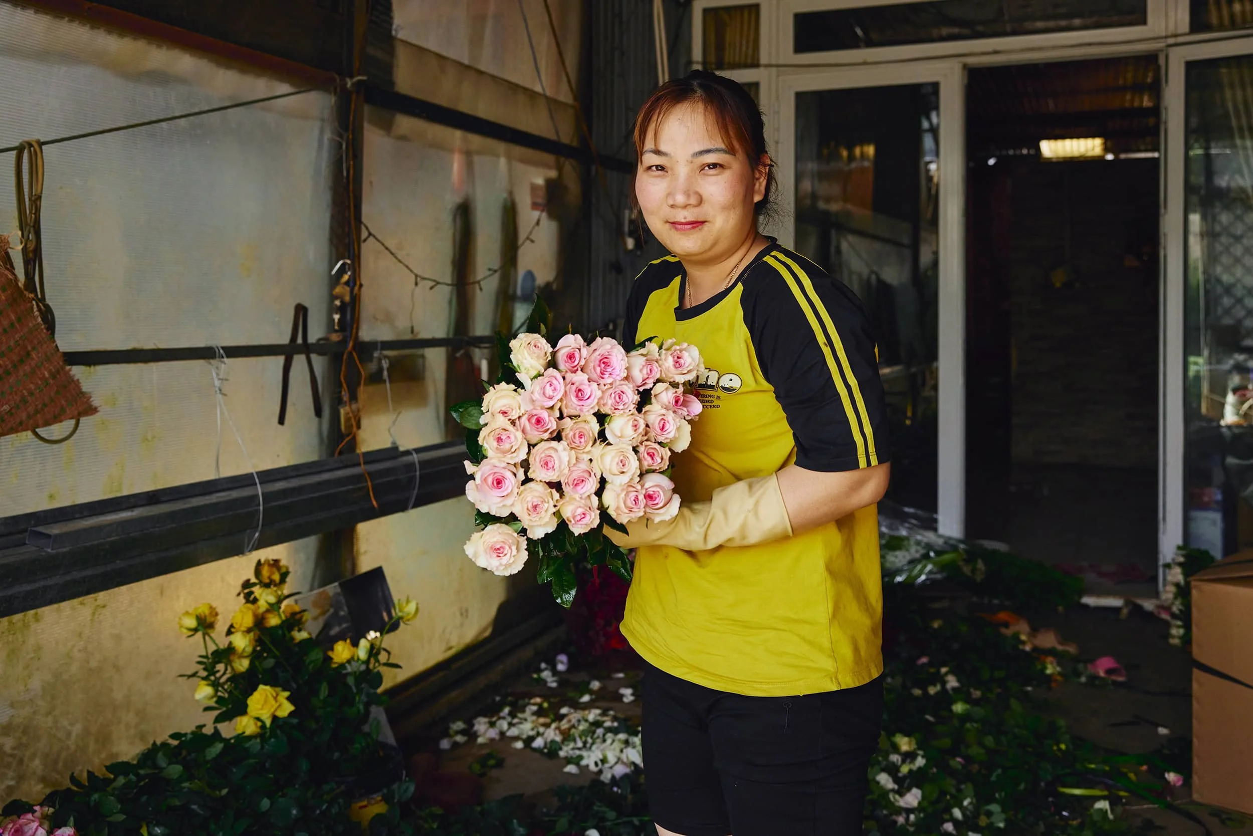 dalat-vietnam-flower-grower-portrait-11.JPG