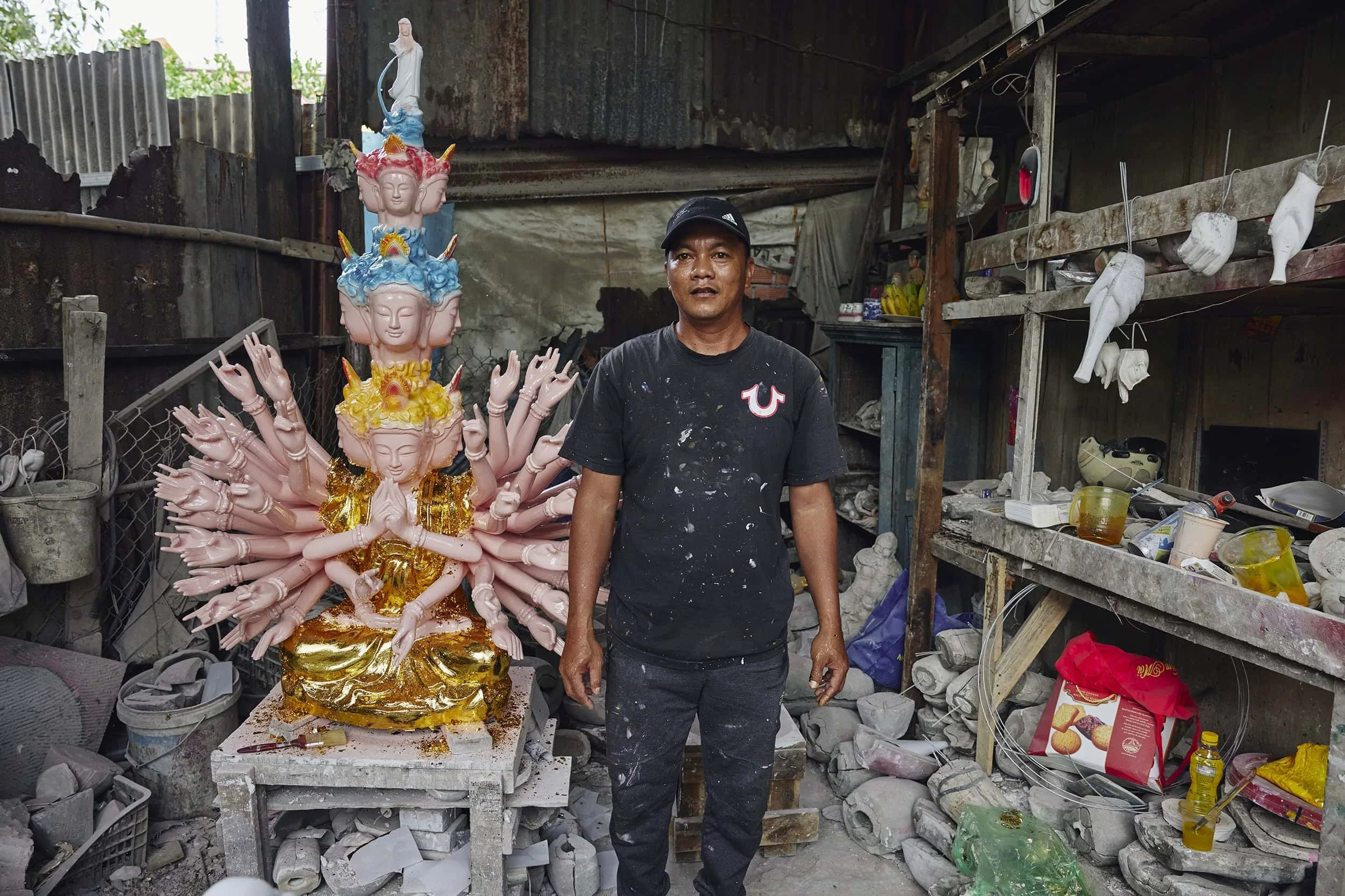 ho-chi-minh-city-religious-statue-workshop-14.JPG