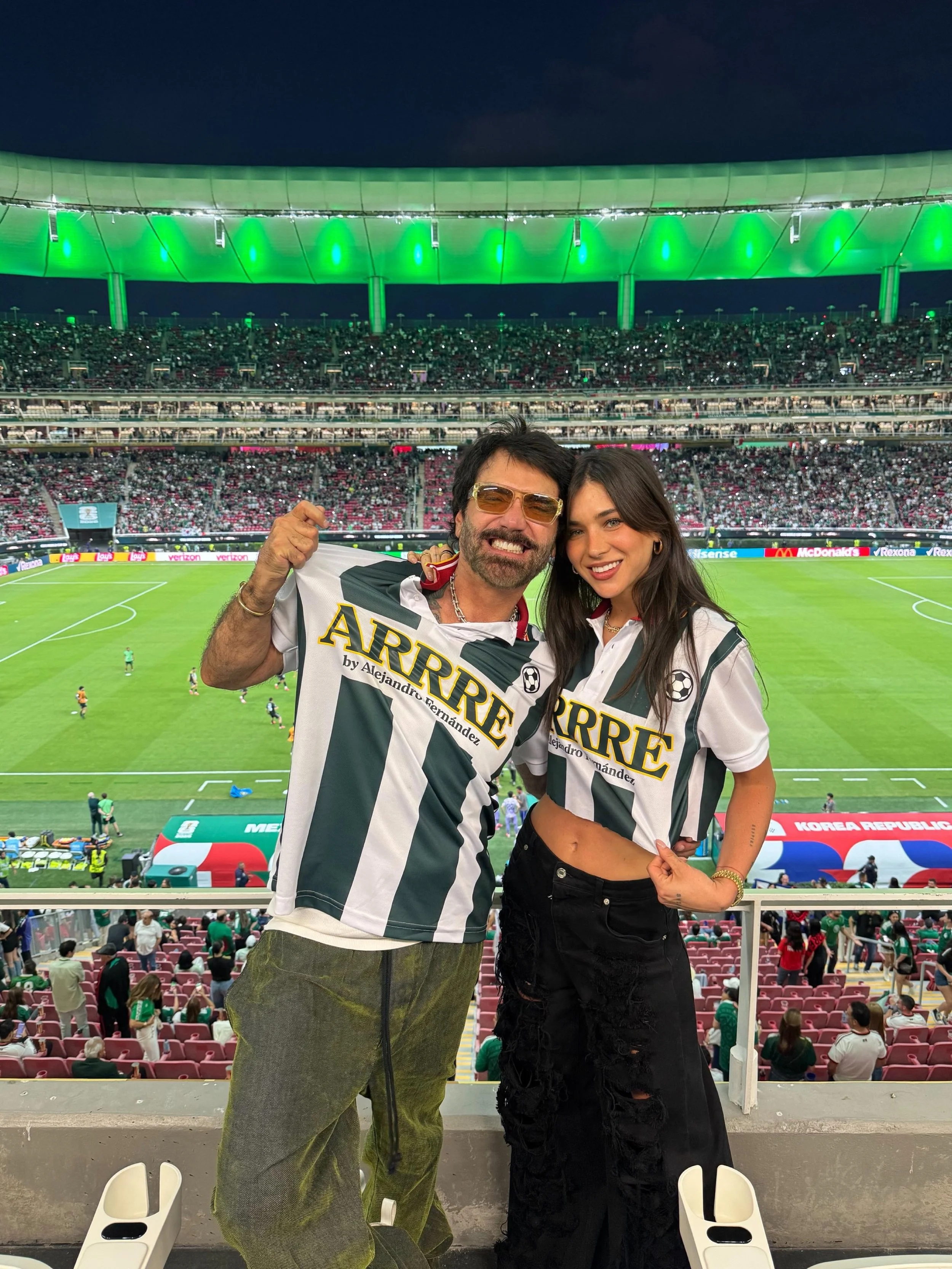 M&eacute;xico gan&oacute;, la pasamos como se debe y qu&eacute; buena noche nos toc&oacute; vivir. 🇲🇽

ARRRE MI M&Eacute;XICOOOOOO.
Y esp&eacute;rense tantito, que apenas vamos empezando... nos vemos en LA MINERVA este 25 pa&rsquo; seguir festejand