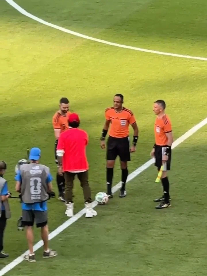 Adi&oacute;s al mundial ✌🏼 Qu&eacute; mes y medio nos toc&oacute; vivir. Tener a nuestro pa&iacute;s como una de las sedes le puso su toque de magia a todo esto. Ver a tanta gente pendiente de cada partido y a los jugadores dejar el coraz&oacute;n p
