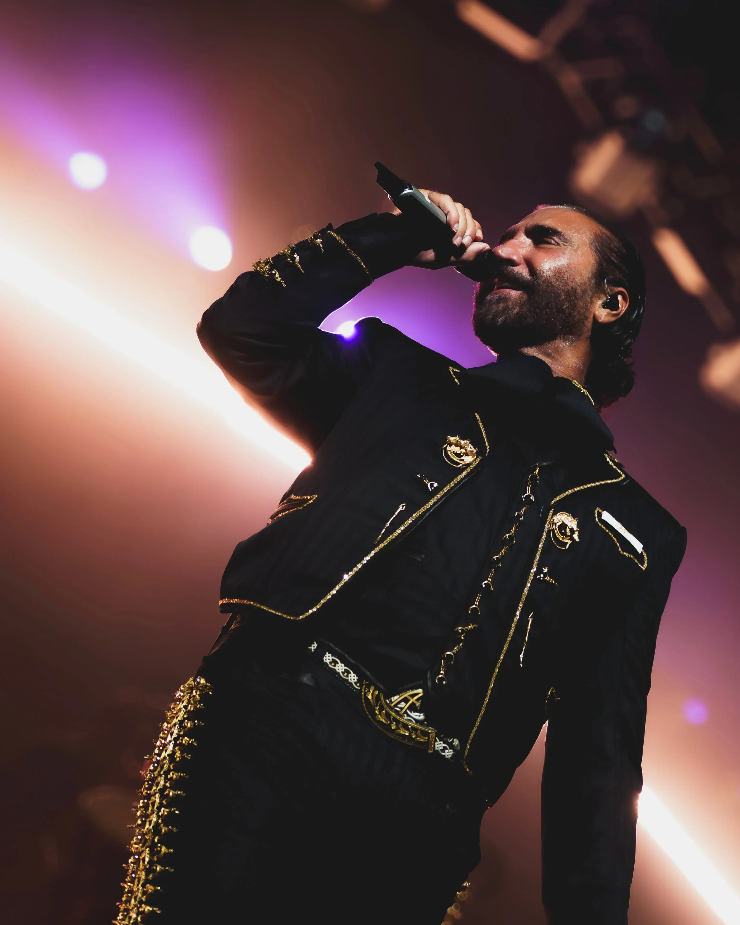 Los &Aacute;ngeles, oigan, qu&eacute; manera de arrancar el tour De Rey a Rey en 🇺🇸 
Nos dejaron con toda la energ&iacute;a para llegar a Las Vegas a dar el grito como se debe.

Muchas gracias por una noche espectacular. Nos vemos en el MGM este 15