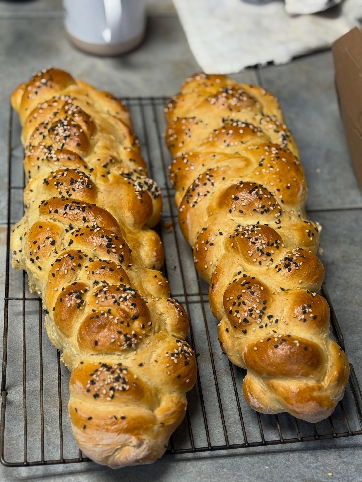 Some non bike, non strength related content. 

100% family wholesome goodness. 

My dad&rsquo;s Challah is one of the best things on earth. So thankful to spend some time with him.