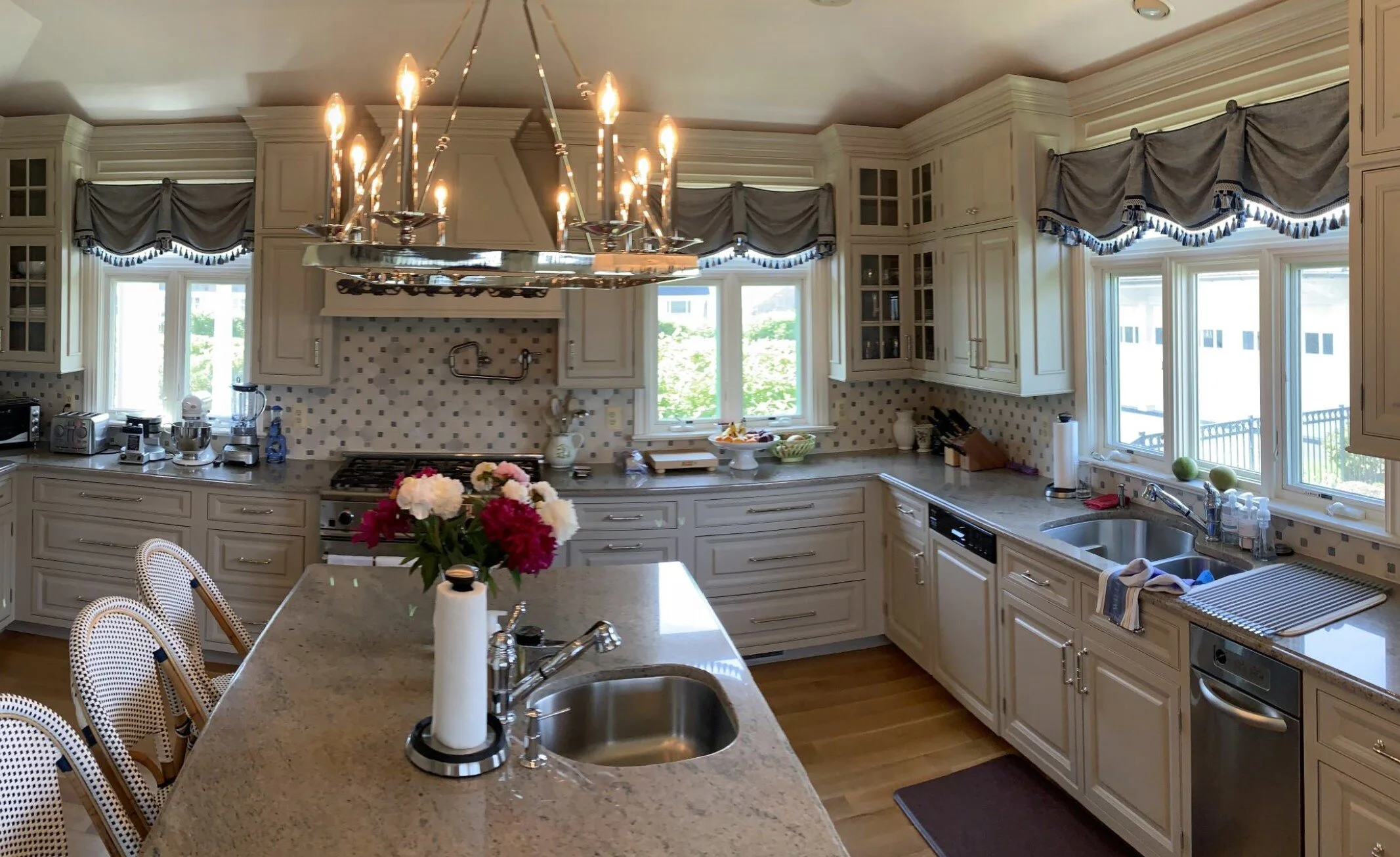 How To Dress Kitchen Windows — Custom Window Treatments Vitalia Inc