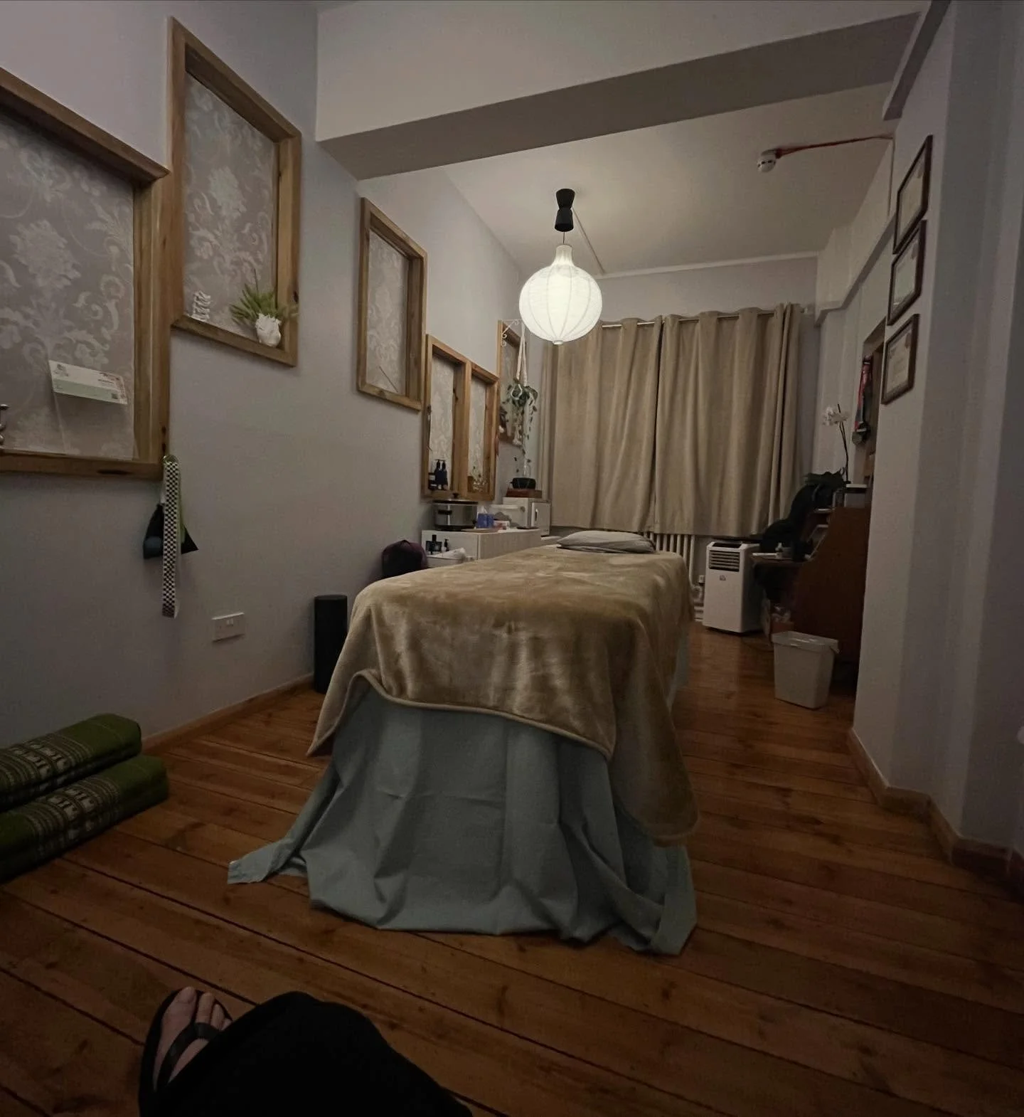 Back in December I created this new clinic space &hellip; 3 moves in 18 months was a little bit intense but I&rsquo;m soooo pleased with how it&rsquo;s turned out and even more pleased that my adhd brain has finally calmed down the f down with its in