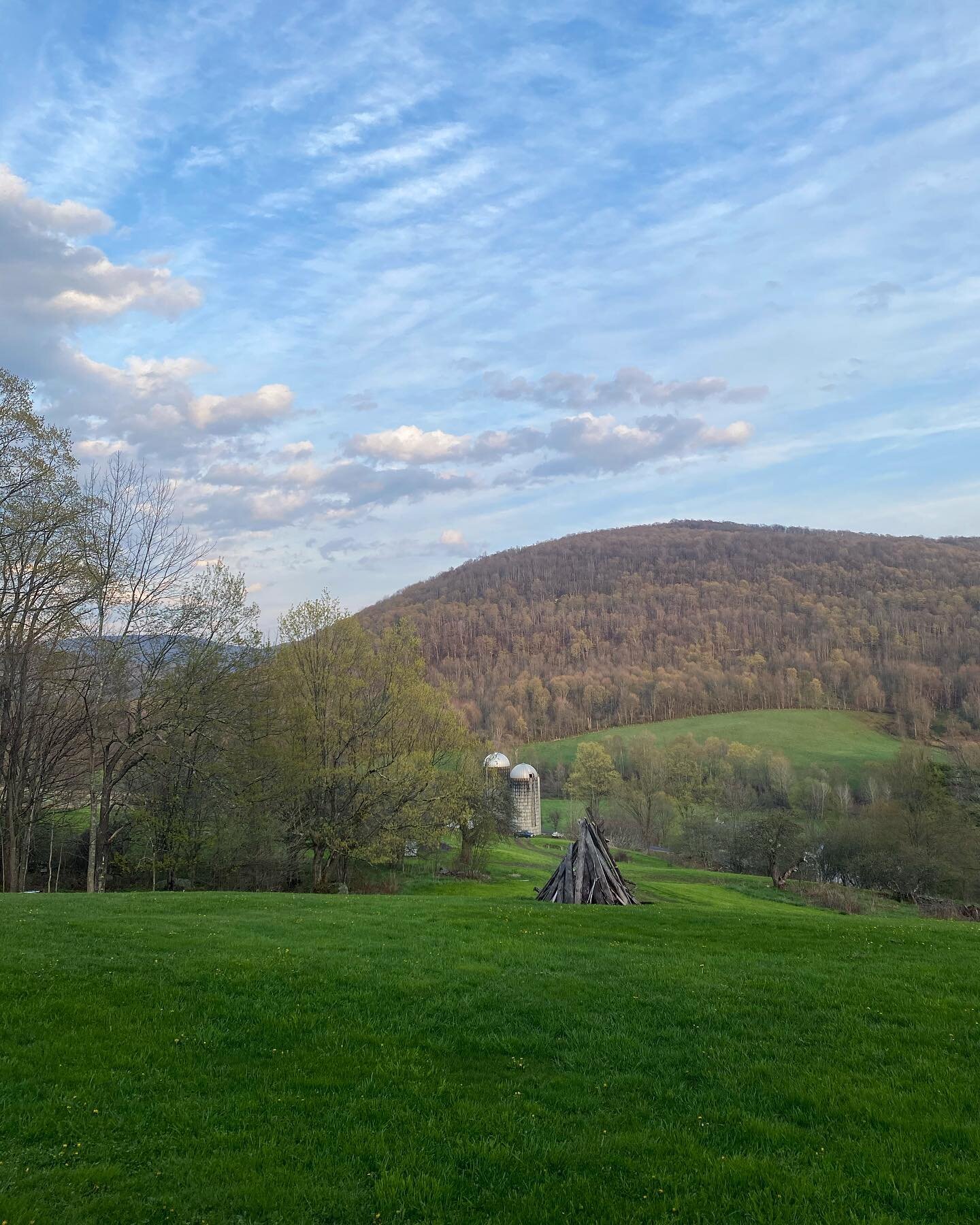 Happy Spring! We are excited to be back this summer, sharing the bounty of the Catskills with everyone. We will be hosting our first dinners soon. If you&rsquo;re not already on our mailing list, DM us to be added or email at catskillsfamilymeal@gmai