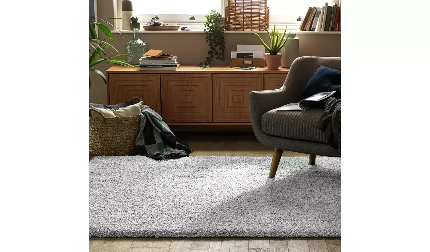 Plain Grey Shaggy Rug - 160x230cm