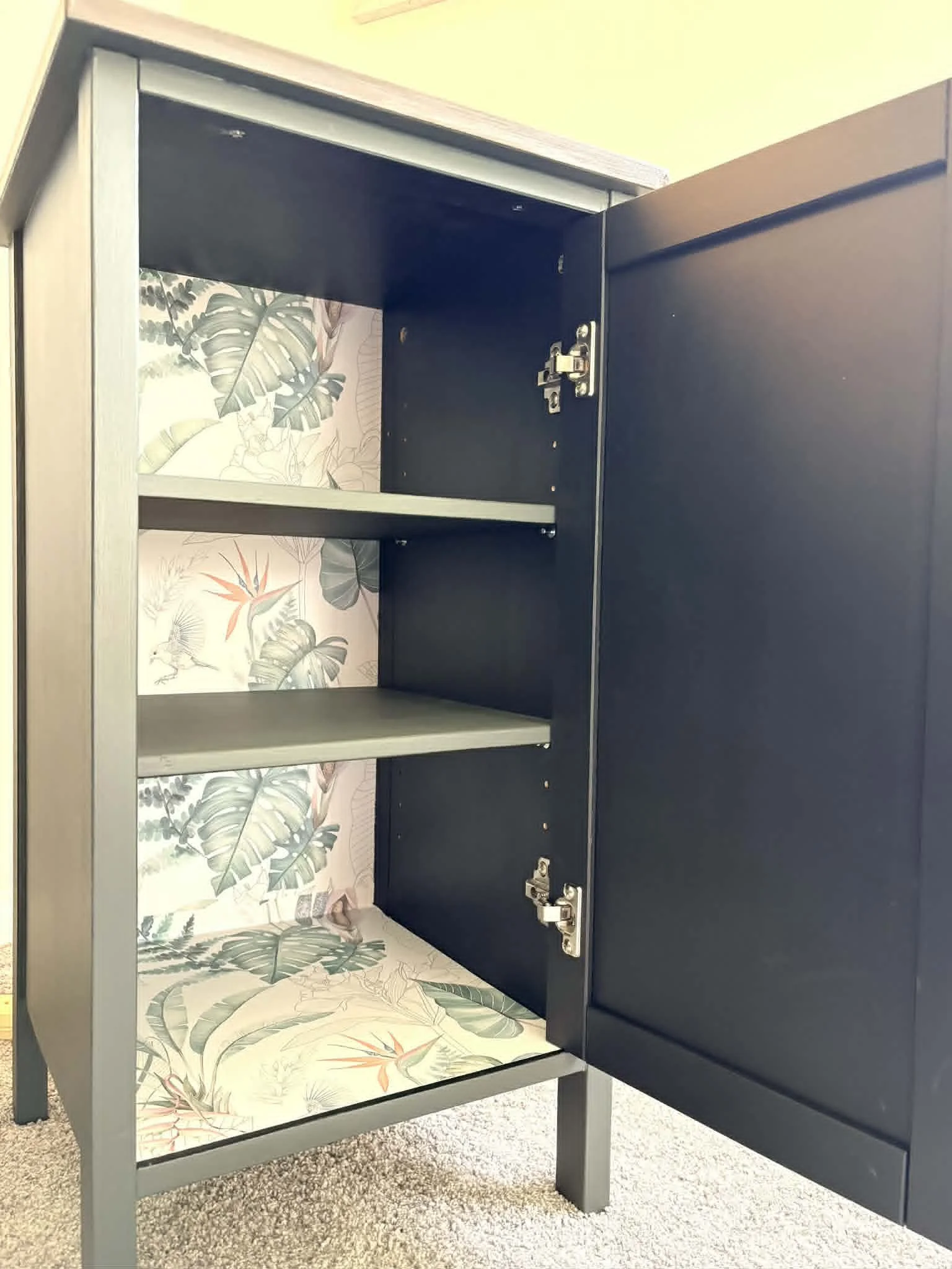 Bedside Cupboards 2.jpg