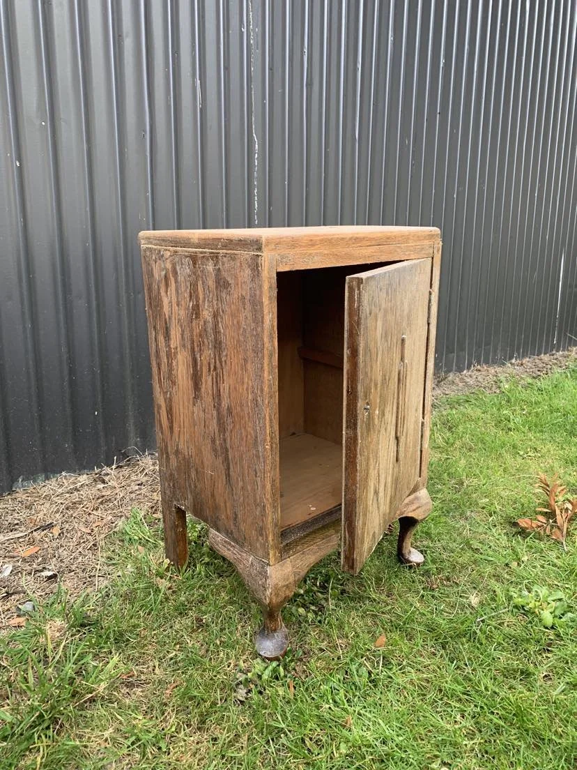 Side Table 2.jpg